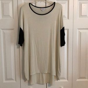 LuLaRoe Irma Tunic